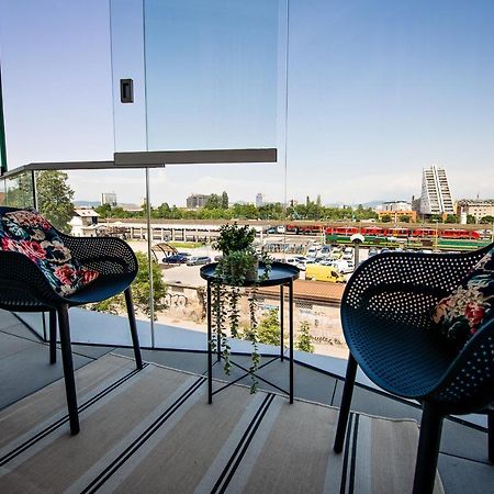 Sodoben Apartma V Centru Ljubljane Любляна Екстериор снимка