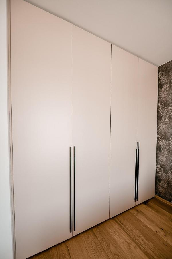 Sodoben Apartma V Centru Ljubljane Любляна Екстериор снимка